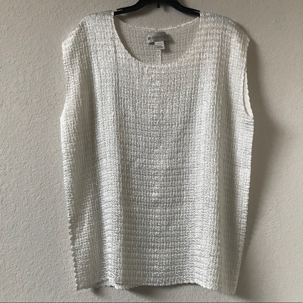 Deessbarn Woman Pearl White Sleeveless Crinkle Top